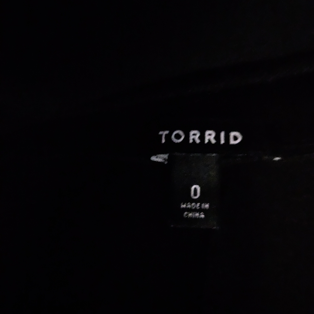 Torrid Ruffle Black Skirt 0 - Picture 7 of 9